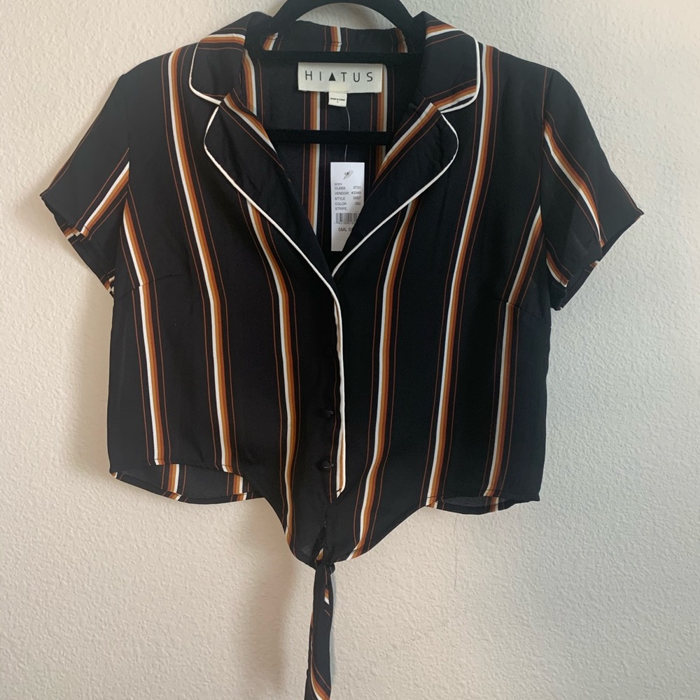 Knotted button up top!